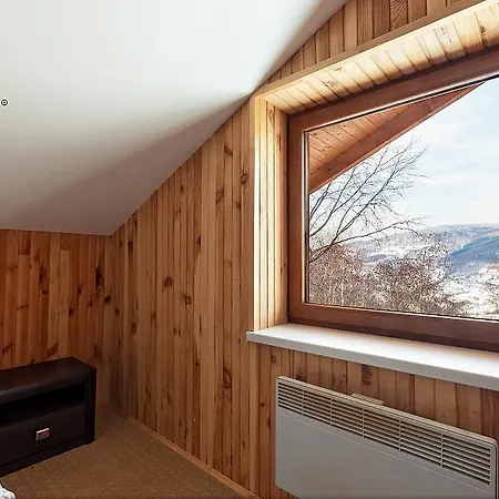 Szálloda Alpen House Viharos