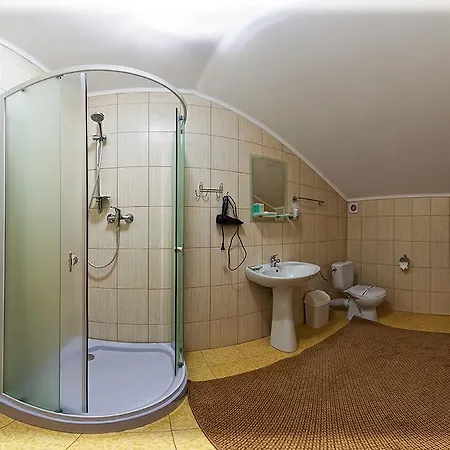Szálloda Alpen House Viharos
